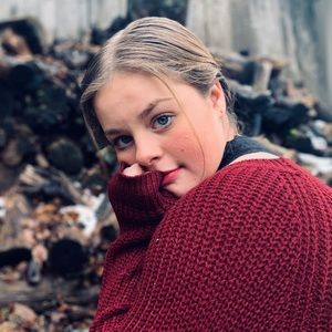 Meet your Posher, Allie